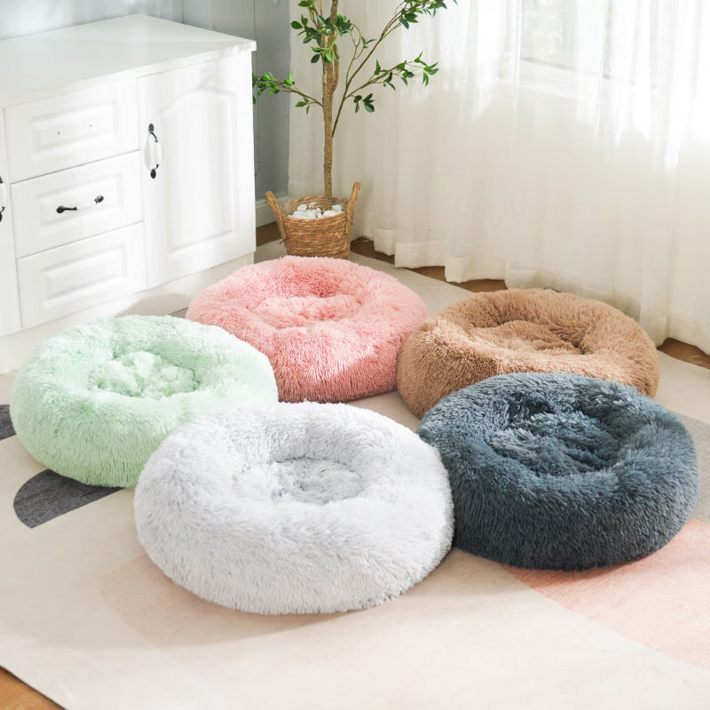 Donut Cat Bed – Calming Plush Round Cat Bed for Indoor Cats All Seasons