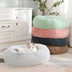 Donut Cat Bed – Calming Plush Round Cat Bed for Indoor Cats All Seasons